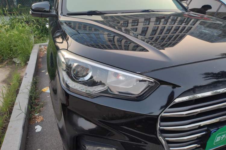 Used Hyundai ix35 2018 2.0L Automatic 2WD Zhiyong·Changxiang Edition Right Front Headlight