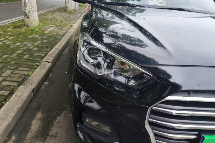 Used Hyundai ix35 2018 2.0L Automatic 2WD Zhiyong·Changxiang Edition Right Front Headlight