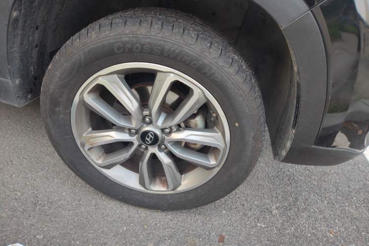 Used Hyundai ix35 2018 2.0L Automatic 2WD Zhiyong·Changxiang Edition Right Front Wheel Hub