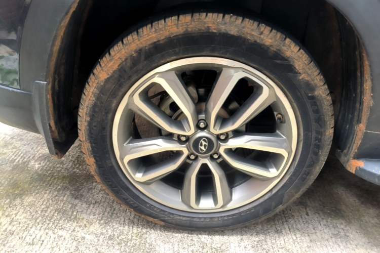 Used Hyundai ix35 2018 2.0L Automatic 2WD Zhiyong·Changxiang Edition Right Rear Wheel Hub
