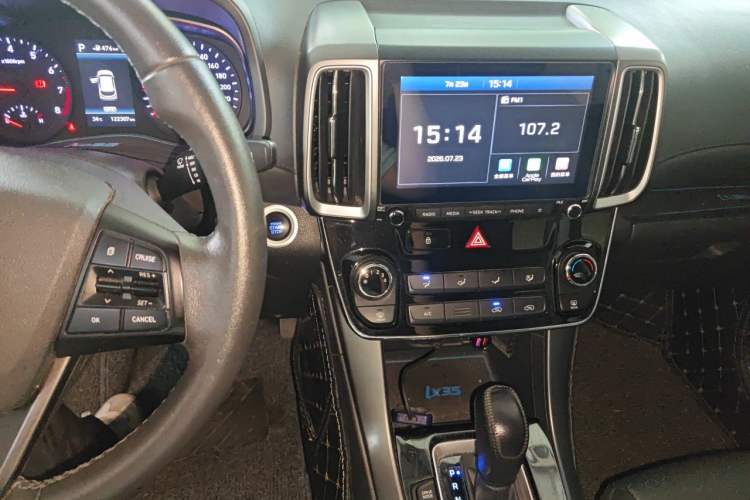Used Hyundai ix35 2018 2.0L Automatic 2WD Zhiyong·Changxiang Edition Audio And AC Panel