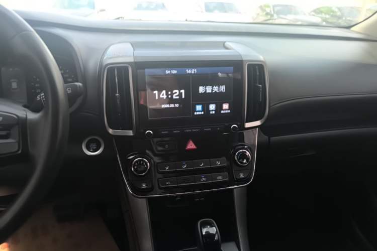 Used Hyundai ix35 2018 2.0L Automatic 2WD Zhiyong·Changxiang Edition Audio And AC Panel