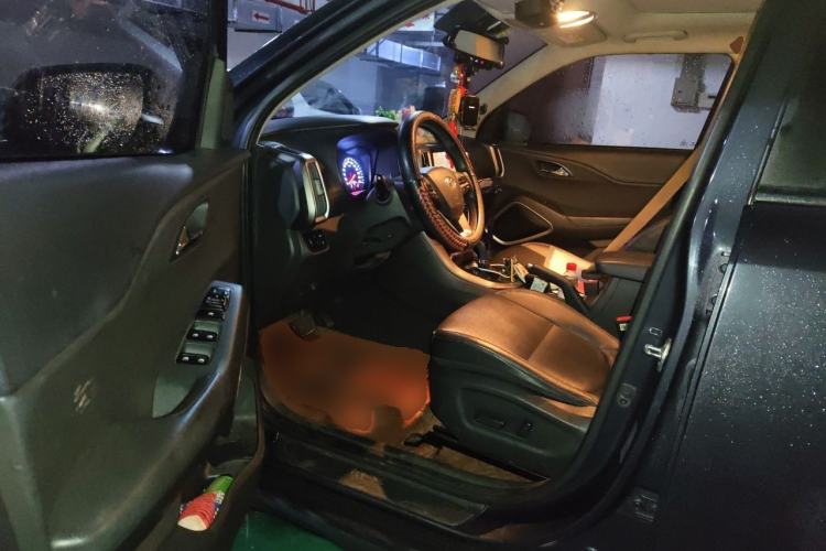 Used Hyundai ix35 2018 2.0L Automatic Two-Wheel Drive Zhiyong·Changlian Edition Driver Seat