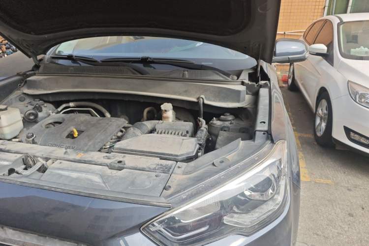 Used Hyundai ix35 2018 2.0L Automatic 2WD Zhiyong·Changxiang Edition Engine Bay Left
