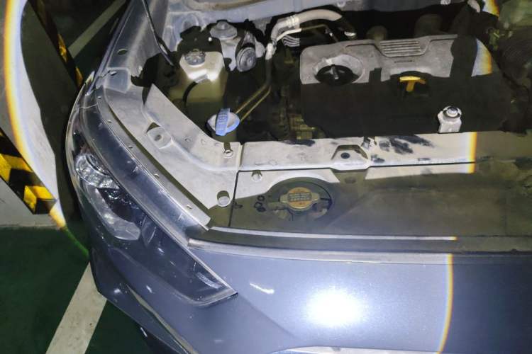 Used Hyundai ix35 2018 2.0L Automatic Two-Wheel Drive Zhiyong·Changlian Edition Engine Bay Right