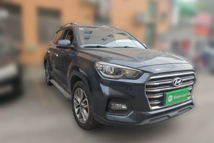 Used Hyundai ix35 2018 2.0L Automatic 2WD Zhiyong·Changxiang Edition Front Right 45 Deg
