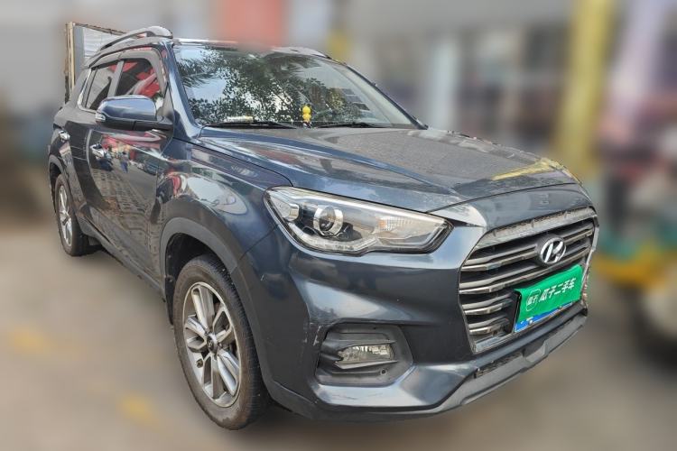 Used Hyundai ix35 2018 2.0L Automatic Two-Wheel Drive Zhiyong·Changlian Edition Front Right 45 Deg