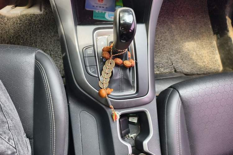 Used Hyundai ix35 2018 2.0L Automatic 2WD Zhiyong·Changxiang Edition Gear Lever