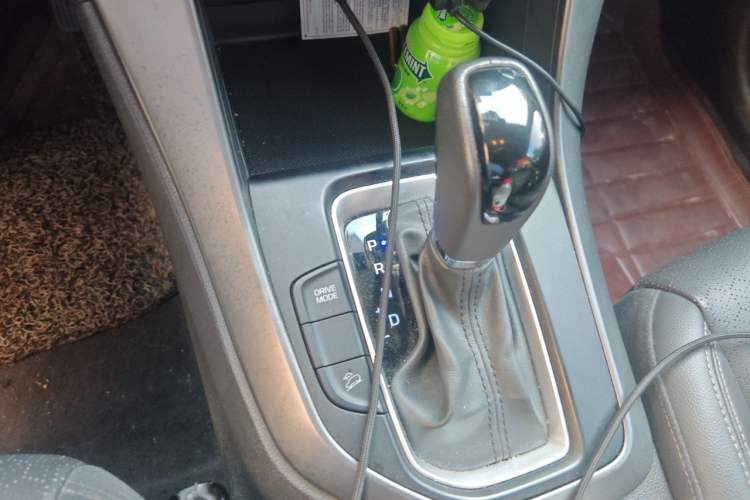 Used Hyundai ix35 2018 2.0L Automatic 2WD Zhiyong·Changxiang Edition Gear Lever