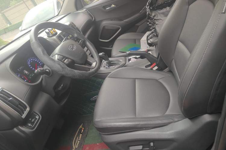 Used Hyundai ix35 2018 2.0L Automatic 2WD Zhiyong·Changxiang Edition Left Front Seat
