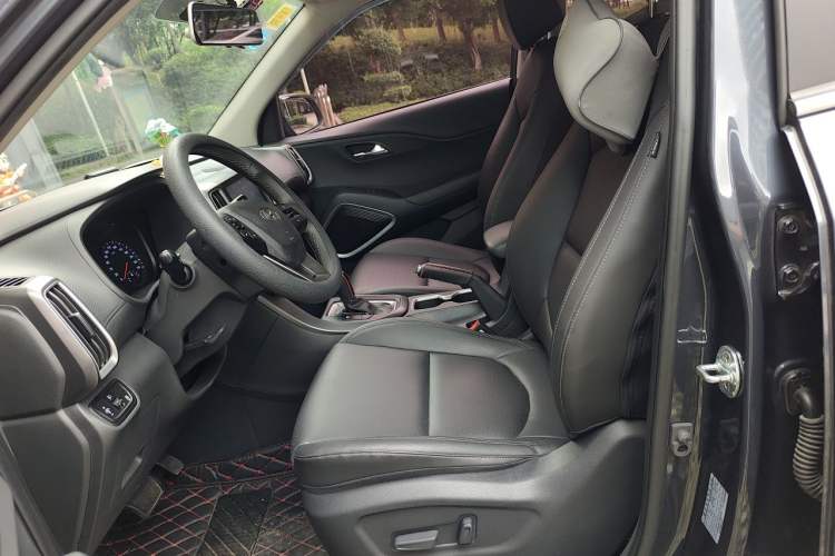 Used Hyundai ix35 2018 2.0L Automatic 2WD Zhiyong·Changxiang Edition Left Front Seat
