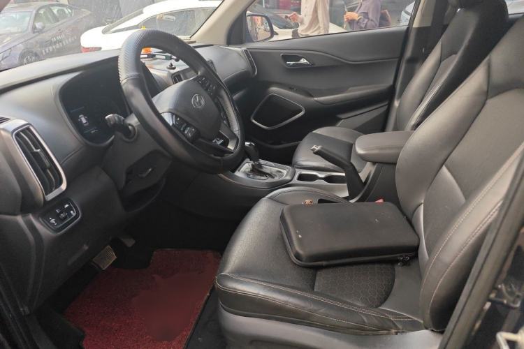 Used Hyundai ix35 2018 2.0L Automatic Two-Wheel Drive Zhiyong·Changlian Edition Left Front Seat