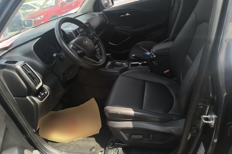 Used Hyundai ix35 2018 2.0L Automatic 2WD Zhiyong·Changxiang Edition Left Front Seat