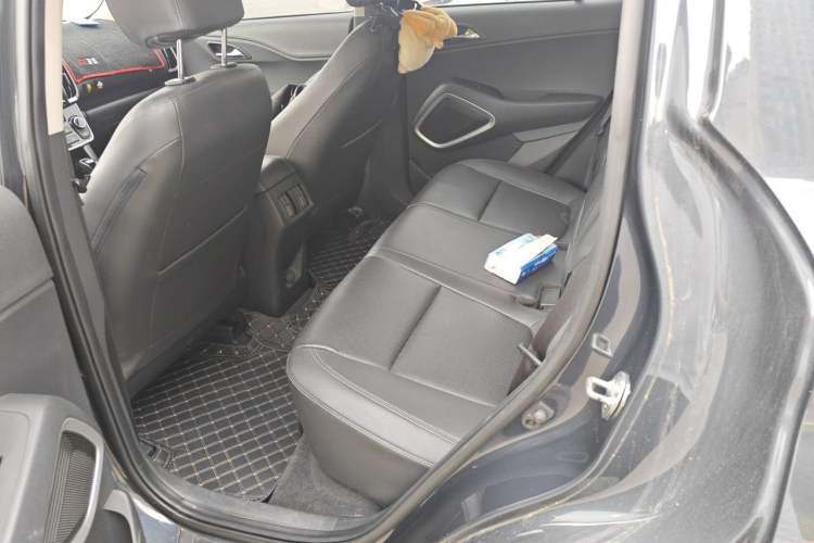 Used Hyundai ix35 2018 2.0L Automatic 2WD Zhiyong·Changxiang Edition Left Rear Seat