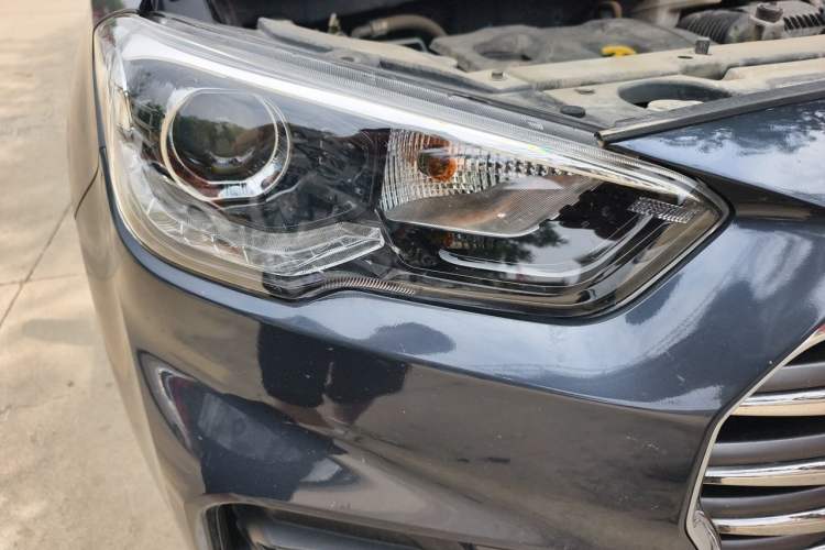 Used Hyundai ix35 2018 2.0L Automatic 2WD Zhiyong·Changxiang Edition Right Front Headlight
