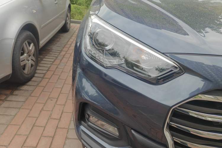 Used Hyundai ix35 2018 2.0L Automatic 2WD Zhiyong·Changxiang Edition Right Front Headlight