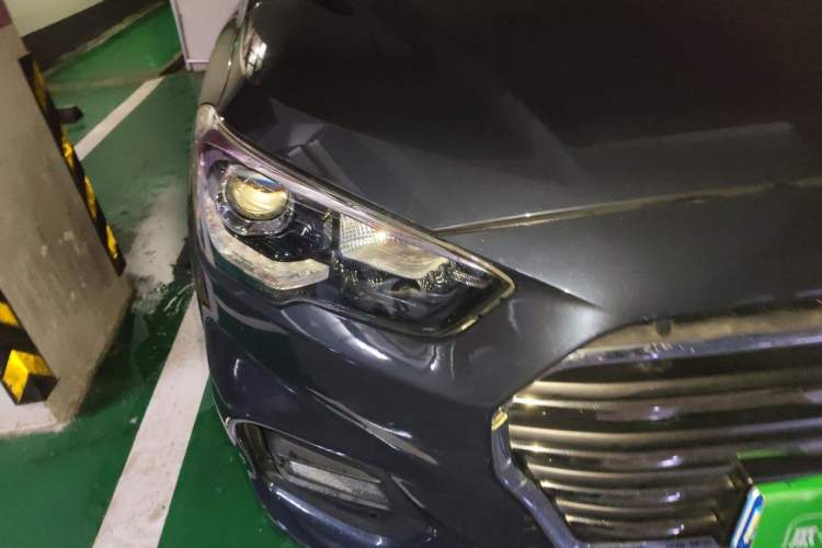 Used Hyundai ix35 2018 2.0L Automatic Two-Wheel Drive Zhiyong·Changlian Edition Right Front Headlight