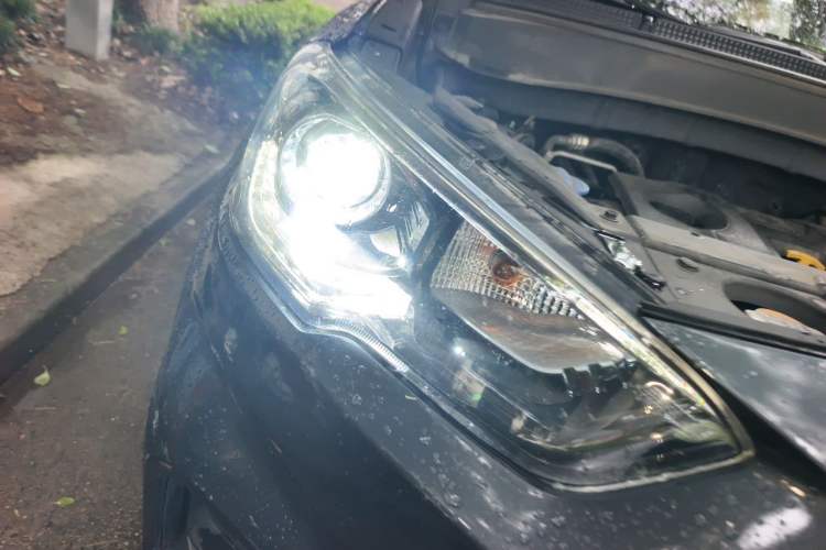 Used Hyundai ix35 2018 2.0L Automatic 2WD Zhiyong·Changxiang Edition Right Front Headlight