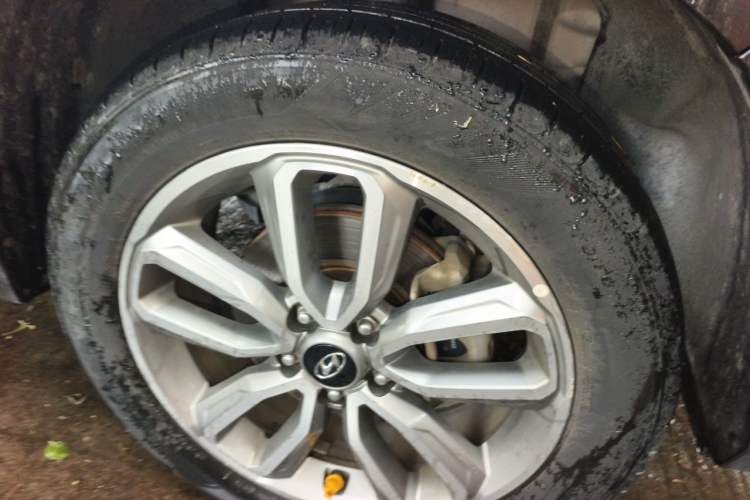 Used Hyundai ix35 2018 2.0L Automatic 2WD Zhiyong·Changxiang Edition Right Front Wheel Hub