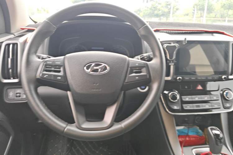 Used Hyundai ix35 2018 2.0L Automatic 2WD Zhiyong·Changxiang Edition Steering Wheel