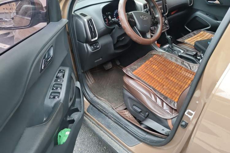 Used Hyundai ix35 2018 2.0L Automatic 2WD Zhiyong·Changxiang Edition Driver Seat