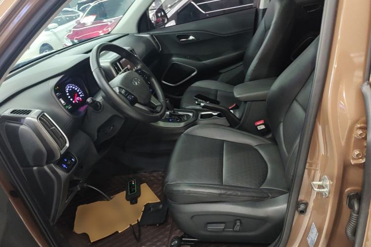 Used Hyundai ix35 2018 2.0L Automatic 2WD Zhiyong·Changxiang Edition Left Front Seat