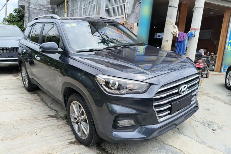 Used Hyundai ix35 2018 2.0L Automatic 2WD Zhiyong·Changxiang Edition Front Right 45 Deg