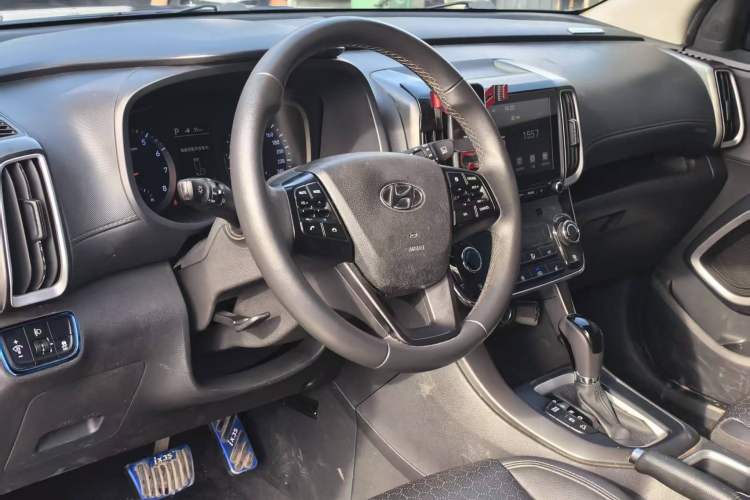 Used Hyundai ix35 2018 2.0L Automatic 2WD Zhiyong·Changxiang Edition Interior 6