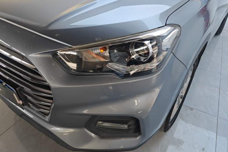 Used Hyundai ix35 2018 2.0L Automatic 2WD Zhiyong·Changxiang Edition Left Front Headlight