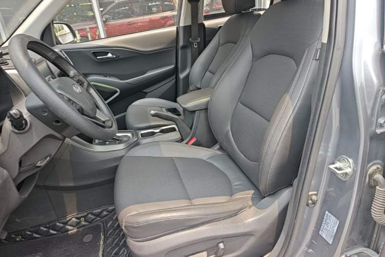Used Hyundai ix35 2018 2.0L Automatic 2WD Zhiyong·Changxiang Edition Left Front Seat
