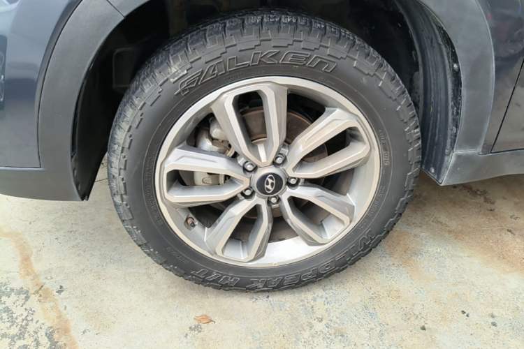 Used Hyundai ix35 2018 2.0L Automatic 2WD Zhiyong·Changxiang Edition Left Front Wheel Hub