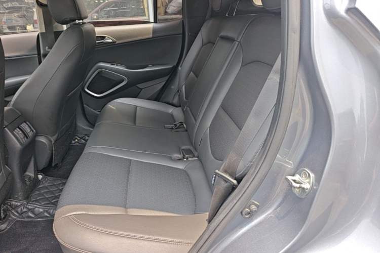 Used Hyundai ix35 2018 2.0L Automatic 2WD Zhiyong·Changxiang Edition Left Rear Seat