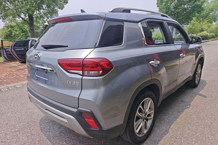 Used Hyundai ix35 2018 2.0L Automatic 2WD Zhiyong·Changxiang Edition Rear Right 45 Deg