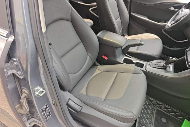 Used Hyundai ix35 2018 2.0L Automatic 2WD Zhiyong·Changxiang Edition Right Front Seat
