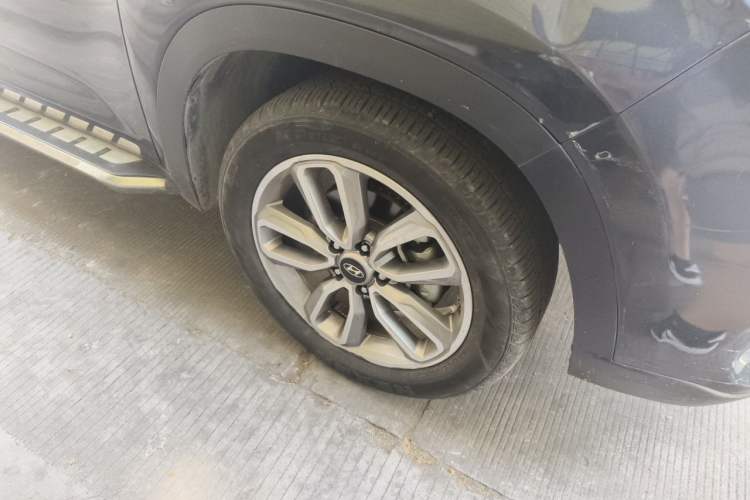 Used Hyundai ix35 2018 2.0L Automatic 2WD Zhiyong·Changxiang Edition Right Front Wheel Hub