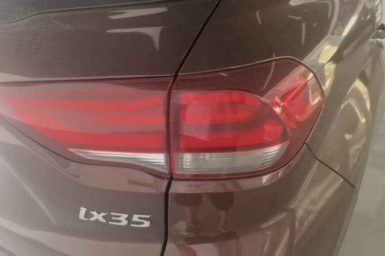 Used Hyundai ix35 2018 2.0L Automatic 2WD Zhiyong·Changxiang Edition Exterior 3