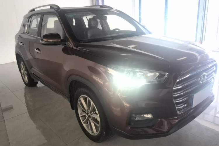 Used Hyundai ix35 2018 2.0L Automatic 2WD Zhiyong·Changxiang Edition Front Right 45 Deg