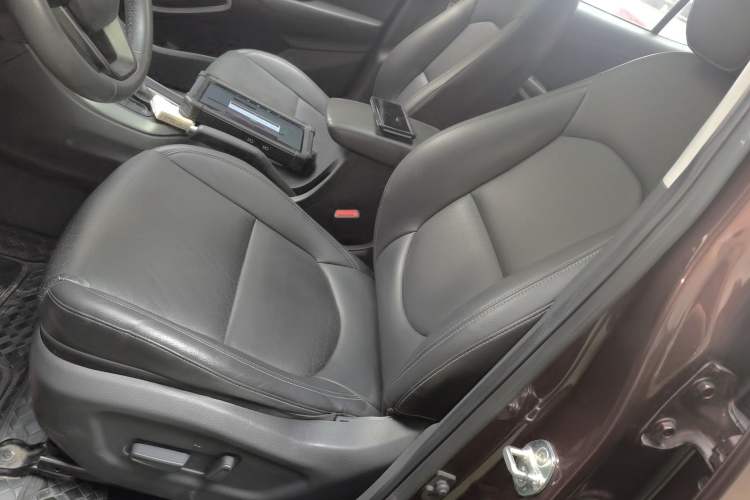 Used Hyundai ix35 2018 2.0L Automatic 2WD Zhiyong·Changxiang Edition Left Front Seat