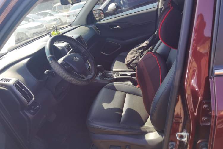 Used Hyundai ix35 2018 2.0L Automatic 2WD Zhiyong·Changxiang Edition Left Front Seat