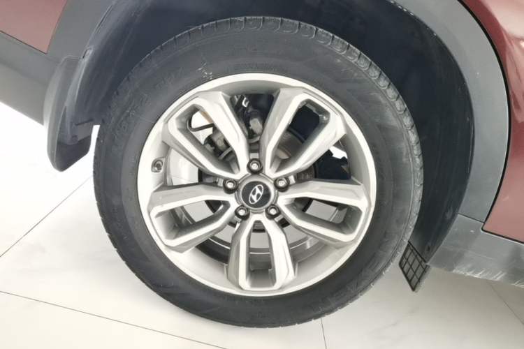 Used Hyundai ix35 2018 2.0L Automatic 2WD Zhiyong·Changxiang Edition Right Rear Wheel Hub
