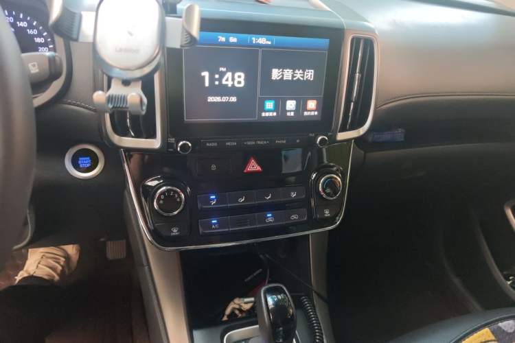 Used Hyundai ix35 2018 2.0L Automatic 2WD Zhiyong·Changxiang Edition Audio And AC Panel