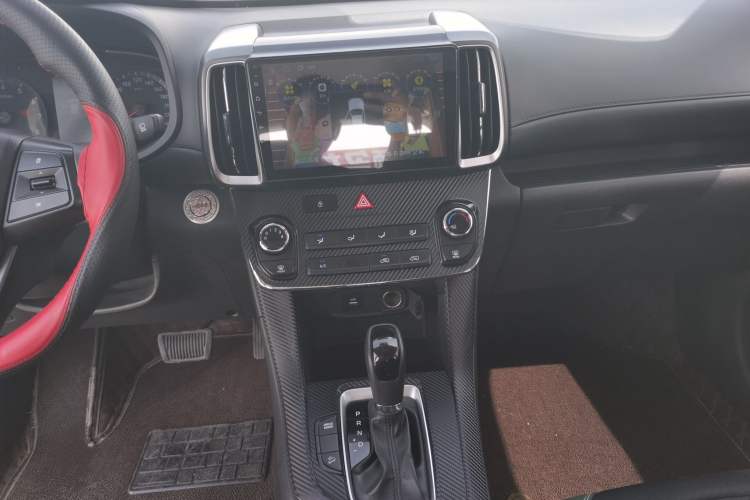 Used Hyundai ix35 2018 2.0L Automatic 2WD Zhiyong·Changxiang Edition Audio And AC Panel