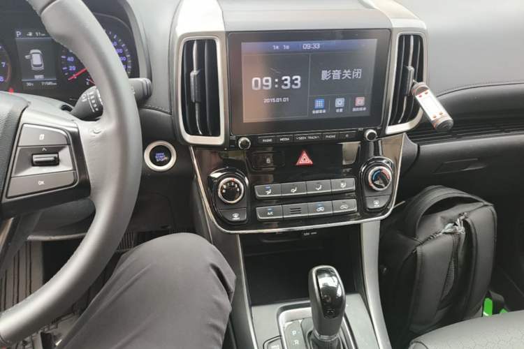 Used Hyundai ix35 2018 2.0L Automatic 2WD Zhiyong·Changxiang Edition Audio And AC Panel