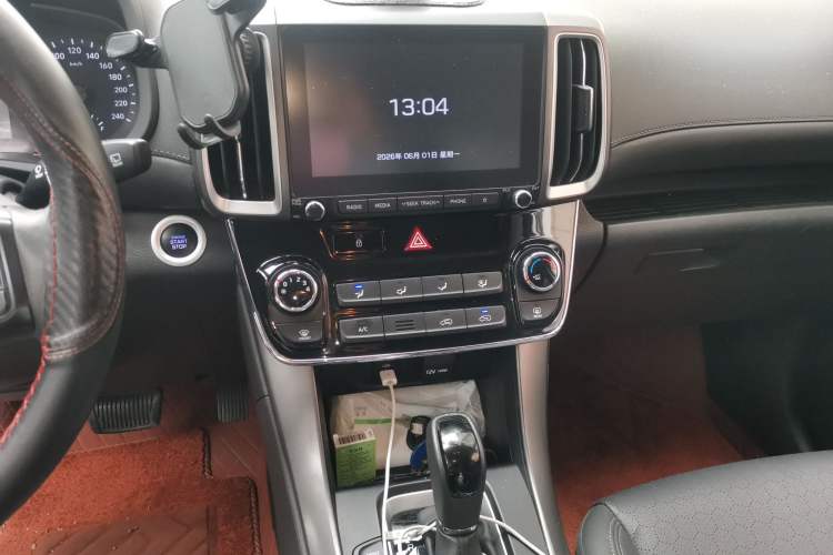 Used Hyundai ix35 2018 2.0L Automatic 2WD Zhiyong·Changxiang Edition Audio And AC Panel