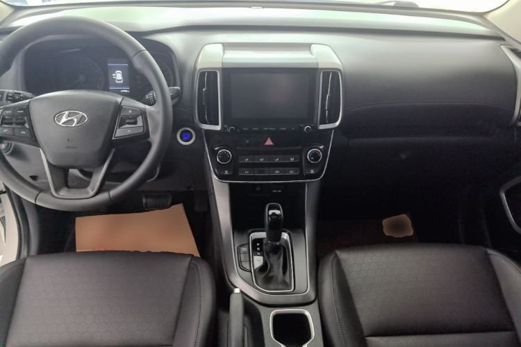 Used Hyundai ix35 2018 2.0L Automatic 2WD Zhiyong·Changxiang Edition Center Console