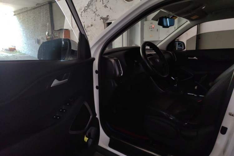 Used Hyundai ix35 2018 2.0L Manual Two-Wheel Drive Zhiyong·Changzhi Edition Driver Seat