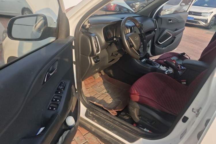 Used Hyundai ix35 2018 2.0L Automatic 2WD Zhiyong·Changxiang Edition Driver Seat