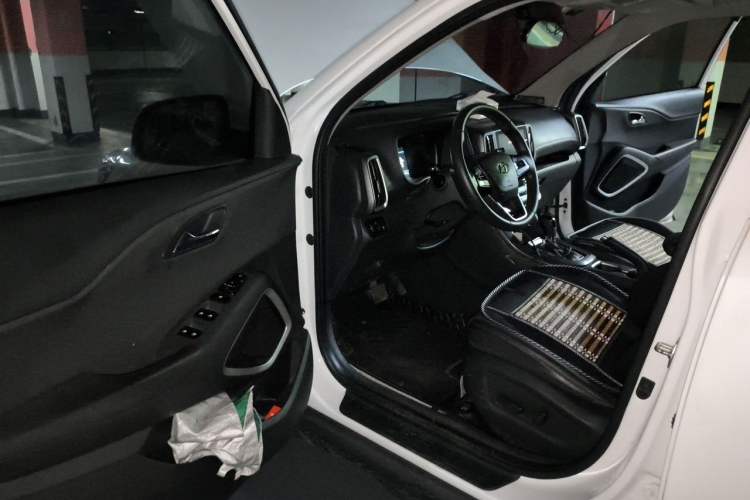 Used Hyundai ix35 2018 2.0L Automatic 2WD Zhiyong·Changxiang Edition Driver Seat