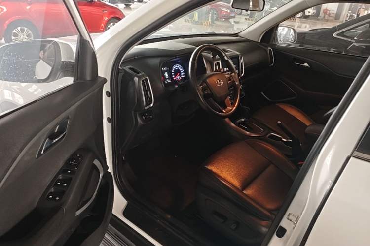 Used Hyundai ix35 2018 2.0L Automatic 2WD Zhiyong·Changxiang Edition Driver Seat