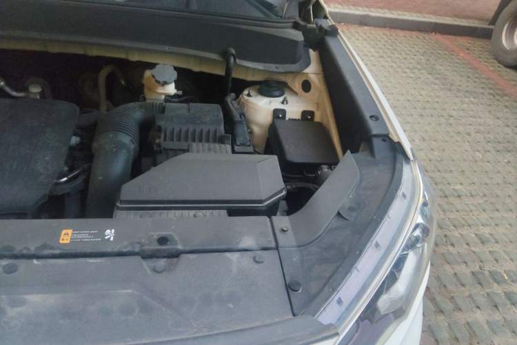 Used Hyundai ix35 2018 2.0L Automatic 2WD Zhiyong·Changxiang Edition Engine Bay Left